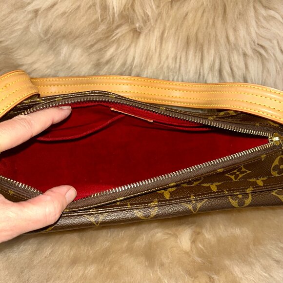 ✨ Authentic Louis Vuitton Viva-Cité MM | FULL SET | Excellent Condition ✨ - Picture 14 of 15